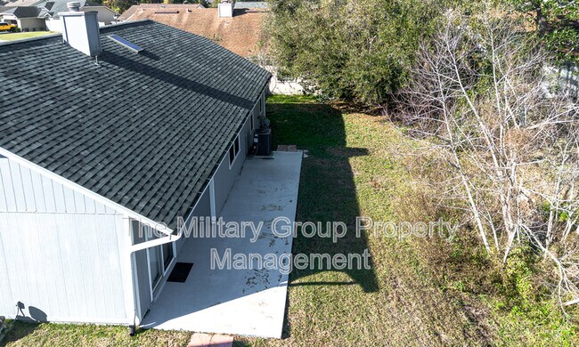 Building Photo - 341 Dijon Dr S