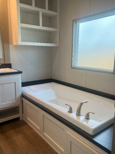 Building Photo - 2001 FM 1195