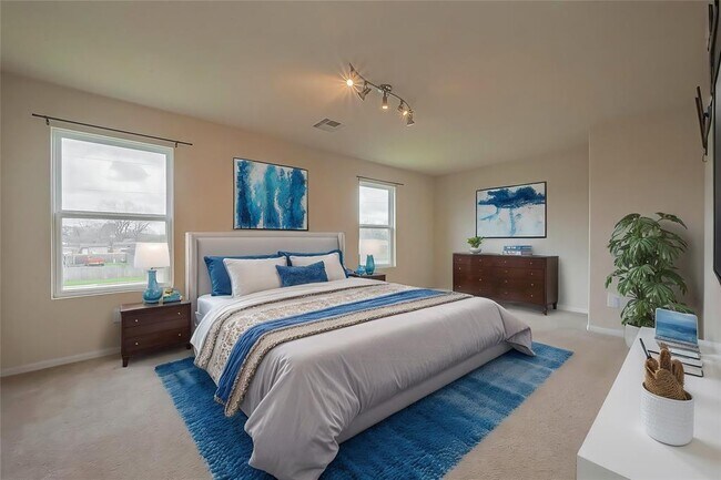 Building Photo - 13510 Dahlia Green Way