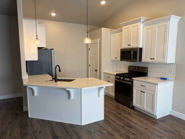 Building Photo - 1825 N Lund Hwy