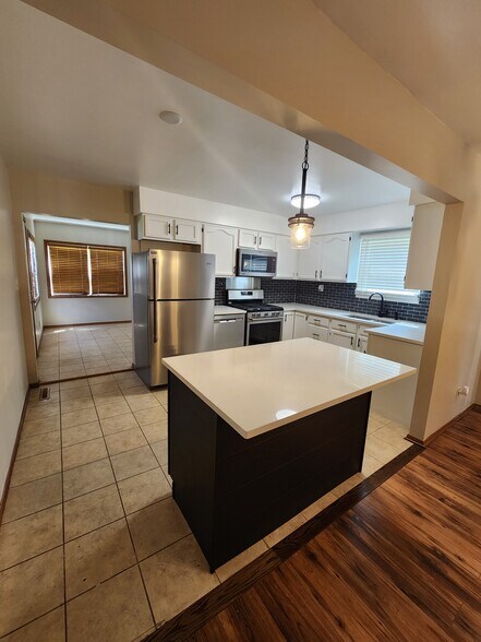 Kitchen - 303 W Michigan Ave