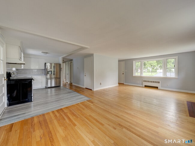 Building Photo - 36 Westview Terrace