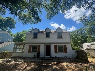 Building Photo - 2818 Mallory St