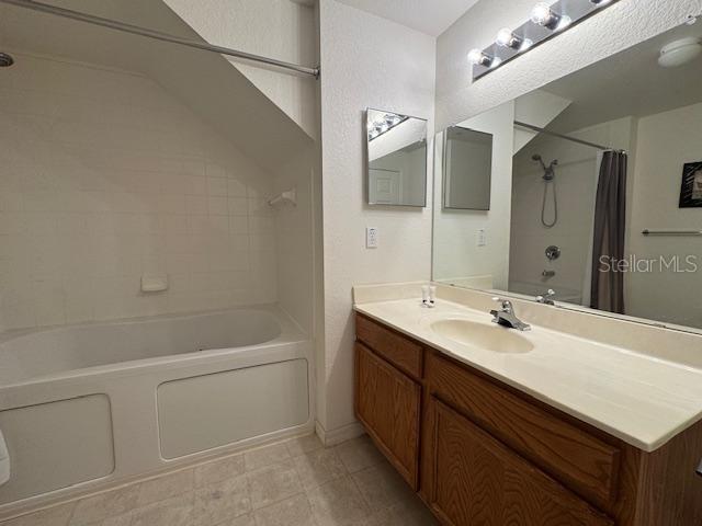 Building Photo - 2614 Lodi Cir