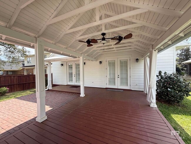 Building Photo - 10391 Emmanuel St