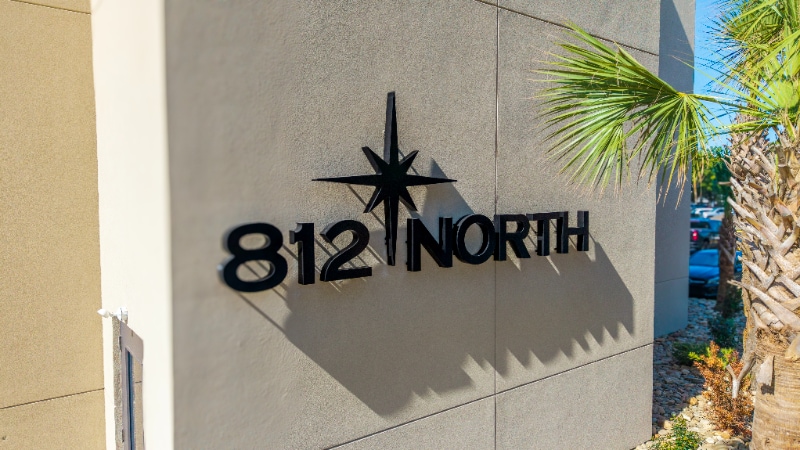 Building Photo - 812 Shepard St