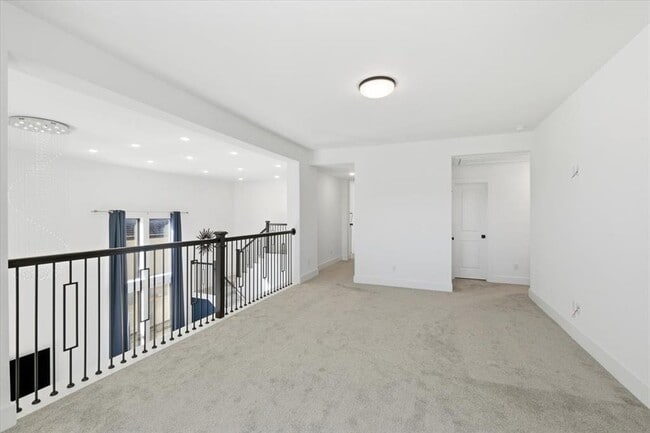 Building Photo - 1006 Scarlet Sage Dr