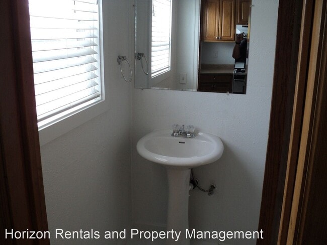 Building Photo - 1540 NW 39th St