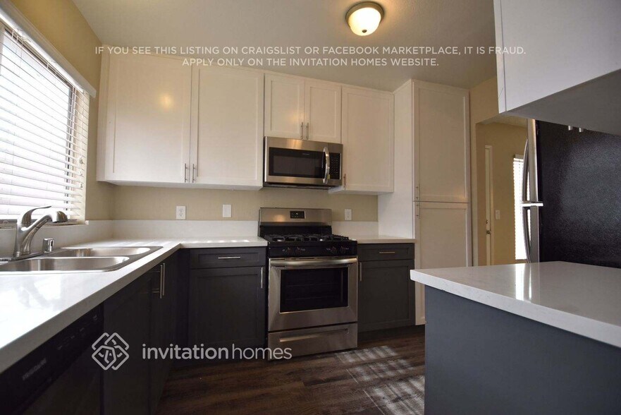Building Photo - 4173 Honeycomb Dr