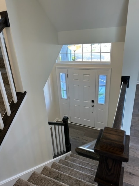 Building Photo - 12700 Kenmore Ct