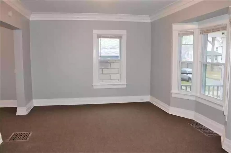 livingroom - 80 Carthage St