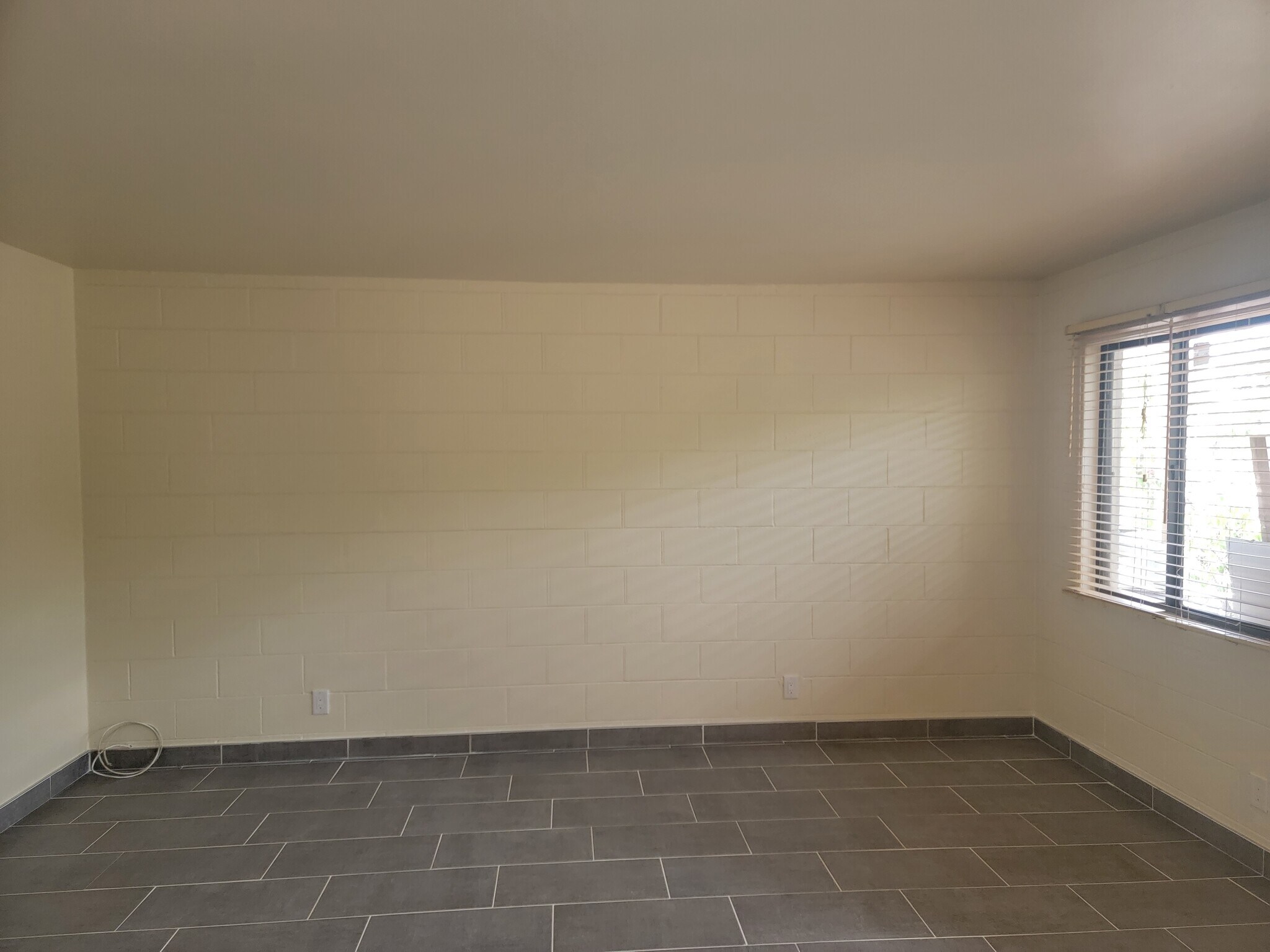 Building Photo - 628 E Drachman St