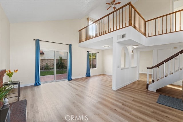 Building Photo - 1315 N Lighthouse Ln