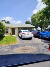 Building Photo - 12220 SW 111th Terrace