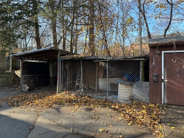 Building Photo - 90 Chapman St