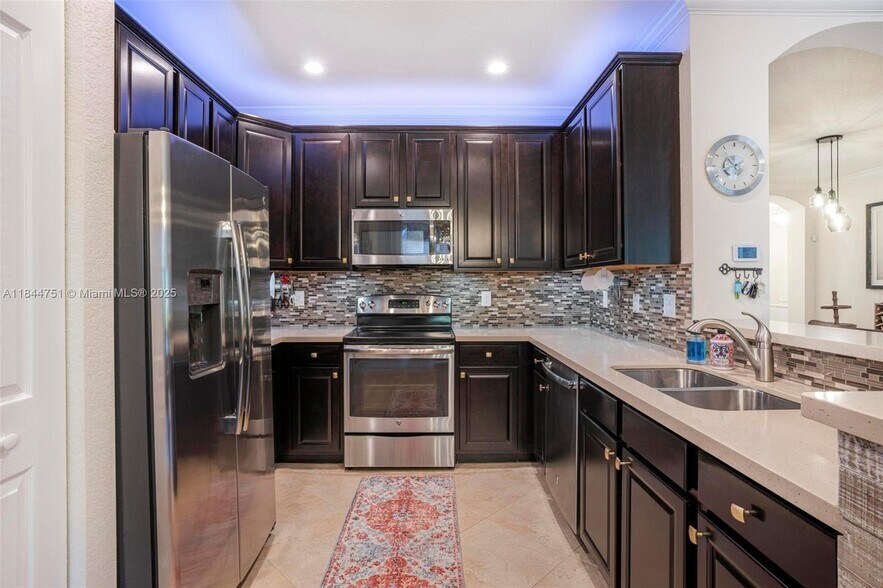 Building Photo - 12125 Vaquero Trails Dr