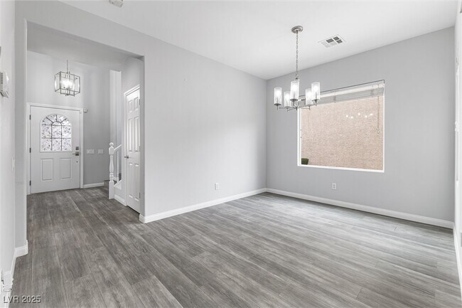 Building Photo - 2231 Desert Prairie St