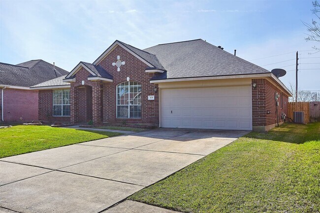 Building Photo - 3630 Sheldon Dr