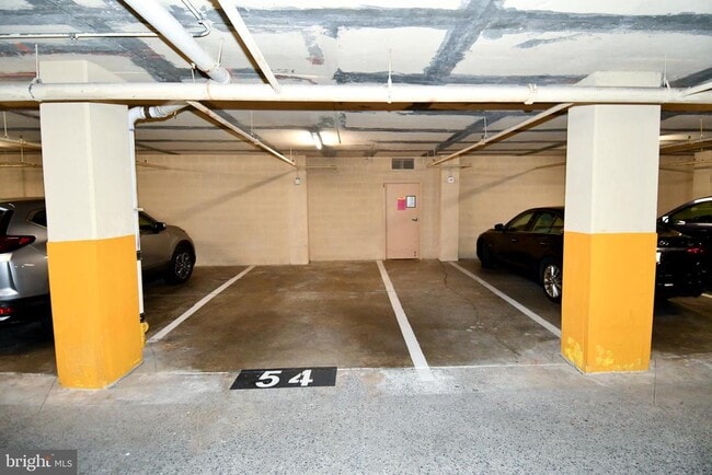Building Photo - 3100 N Leisure World Blvd