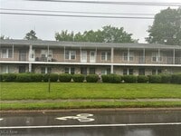 Building Photo - 787 E Wilbeth Rd