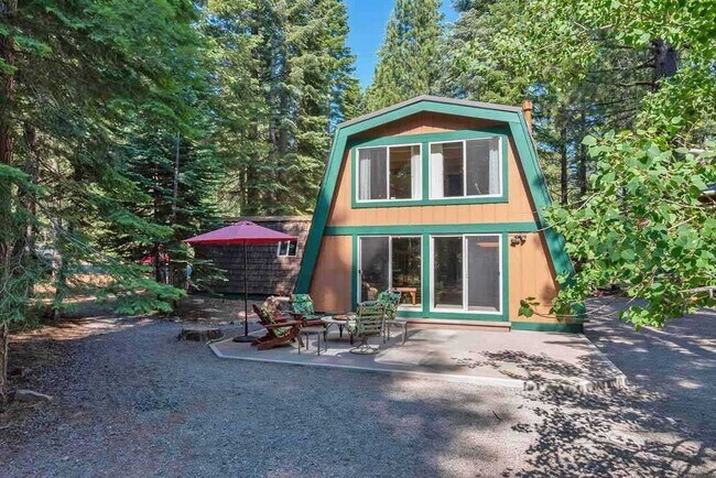 Back Patio - 14234 Glacier View Dr