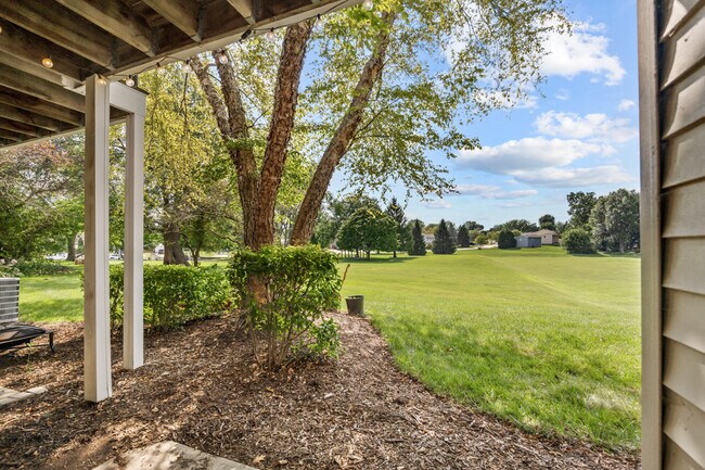 Building Photo - 20 Gant Cir