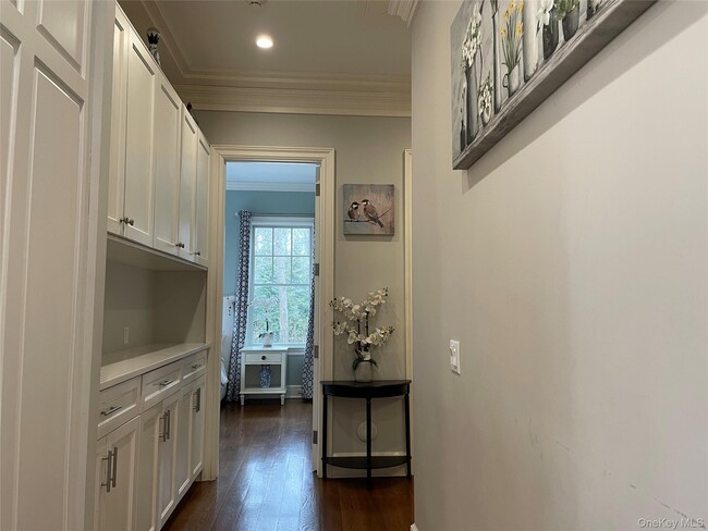 Building Photo - 99 Spinney Rd