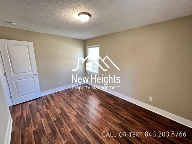 Building Photo - 8165 Poplar Ridge Rd