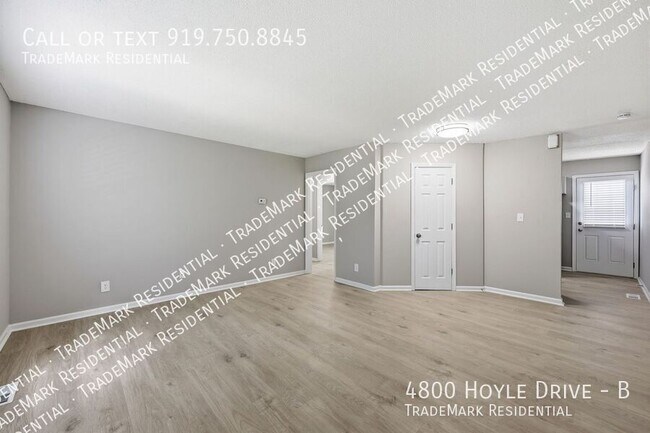 Building Photo - 4800 Hoyle Dr