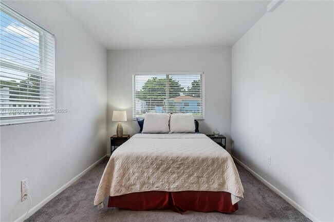 Building Photo - 1238 NW 57th St