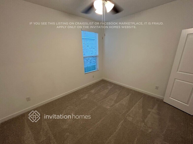 Building Photo - 331 Sedalia Trl