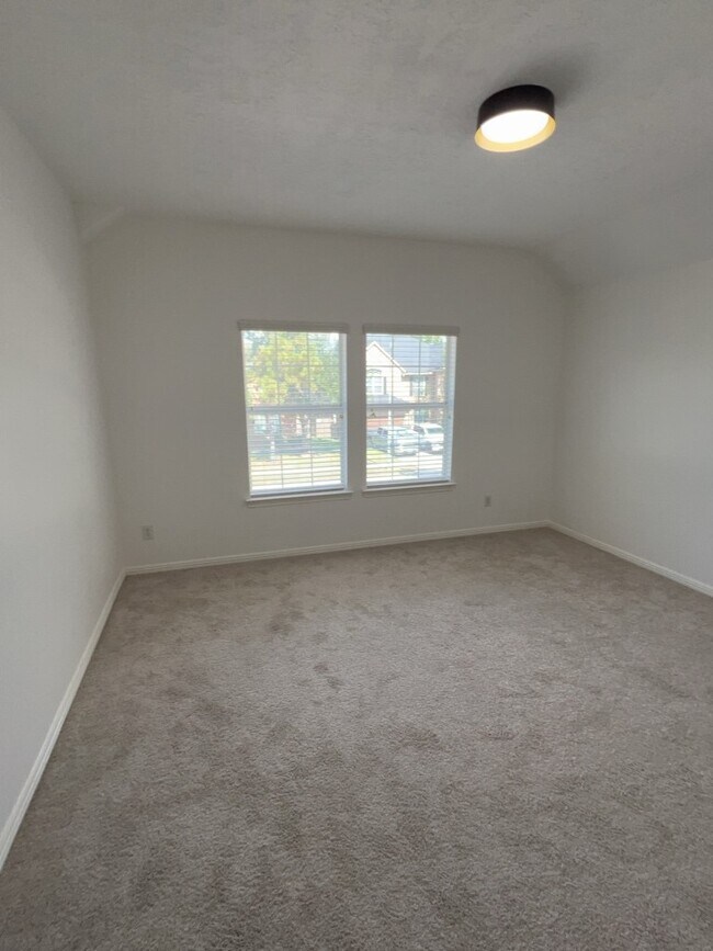 Building Photo - 16411 Jadestone Terrace Ln