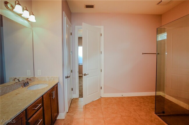 Building Photo - 11823 Timbermarsh Ct