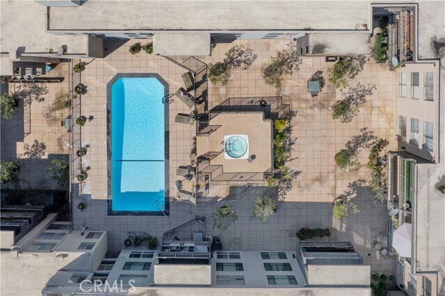 Building Photo - 1745 Camino Palmero St