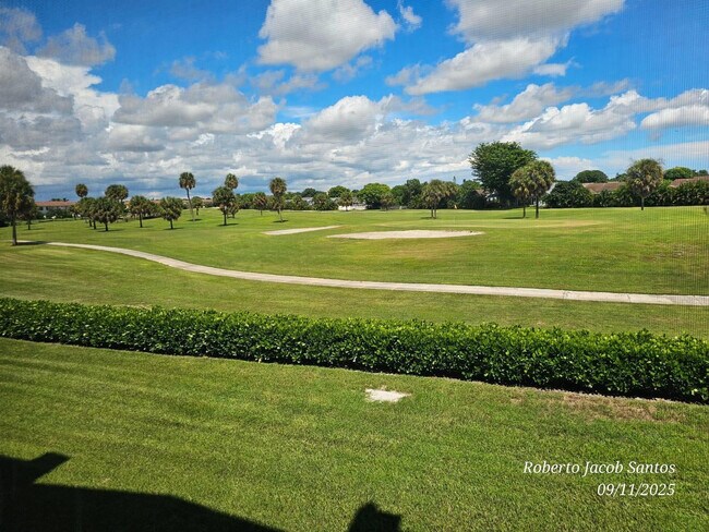 Building Photo - 23305 Barwood Ln N