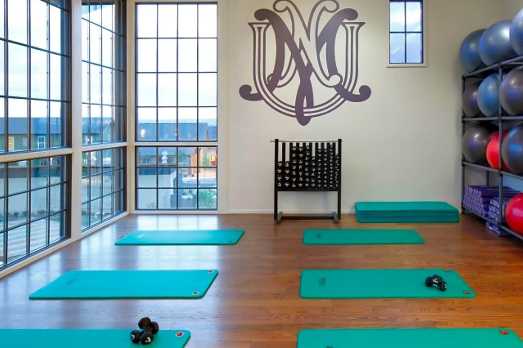 Building Photo - 2912 Mulberry St SE