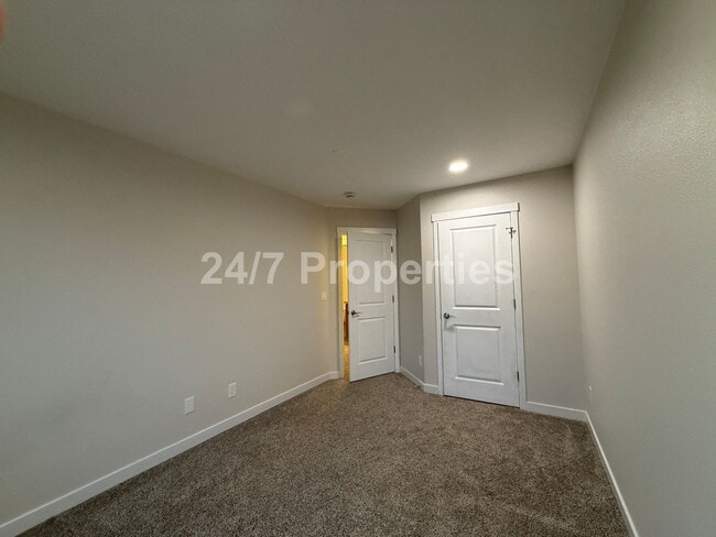 Building Photo - 3 BD I 2.5 BA - Villebois Community in Wilsonville