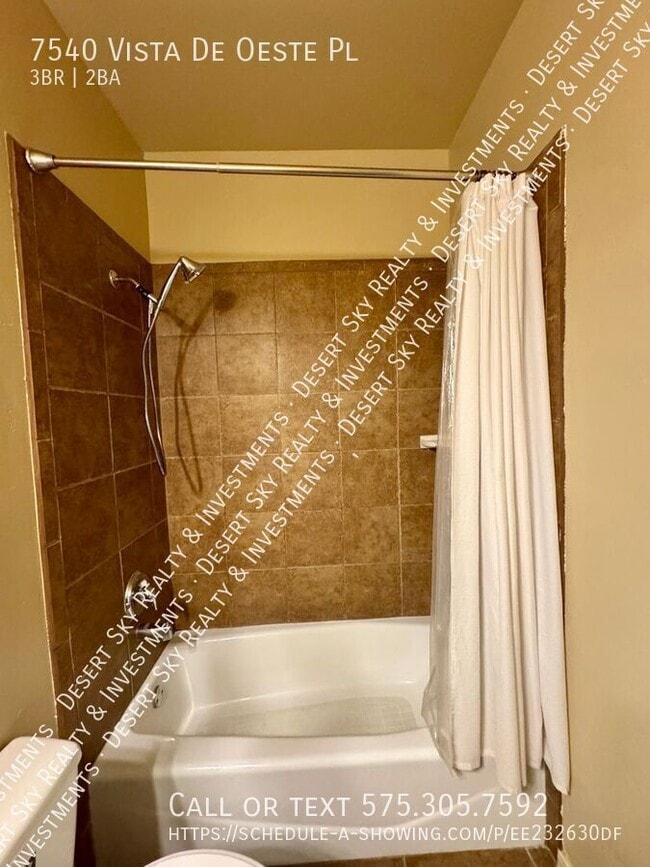 Building Photo - 7540 Vista de Oeste Pl