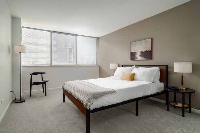 Building Photo - 901 S Ashland Ave