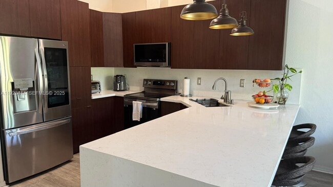 Building Photo - 13839 SW 152nd Terrace