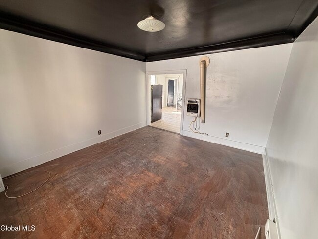 Building Photo - 11 Lefferts St