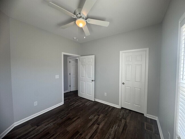 Building Photo - Welcome Home!!!