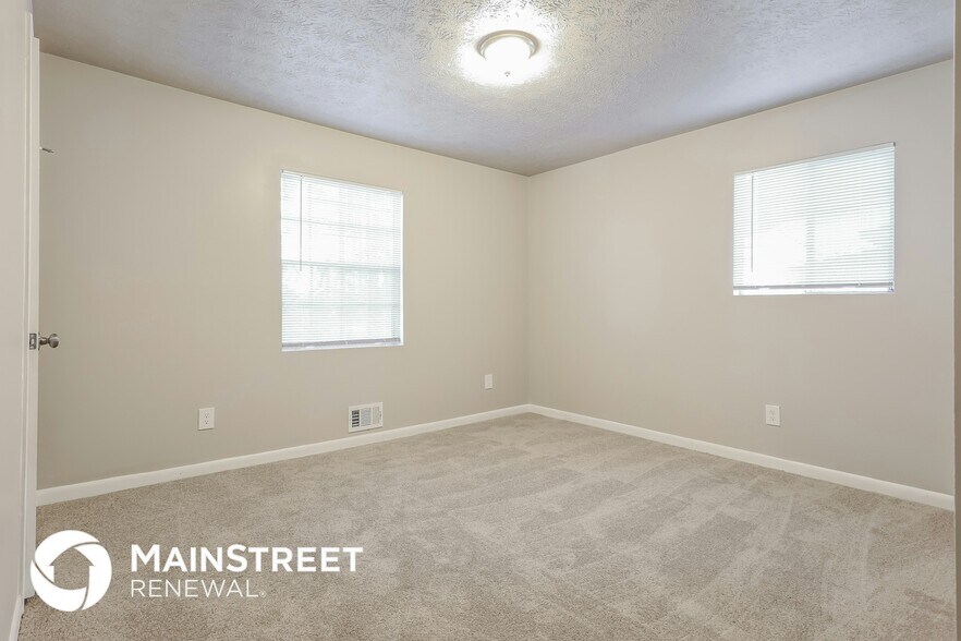 Building Photo - 8030 Kendrick Rd