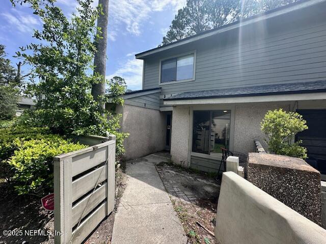 Building Photo - 7701 Baymeadows Cir W