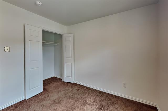 Building Photo - 3321 Rutz St