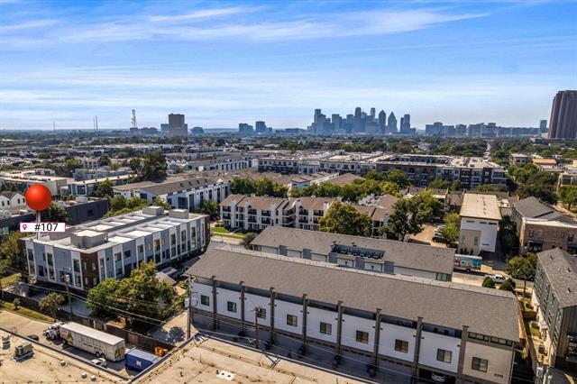 Building Photo - 2222 Moser Ave