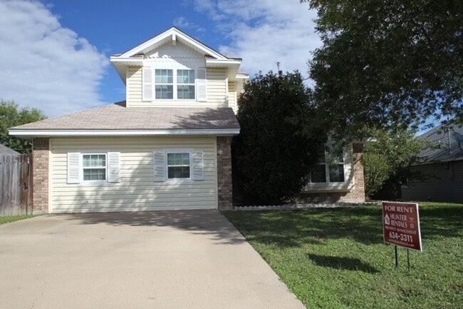 Primary Photo - Two Story Willowsprings Home