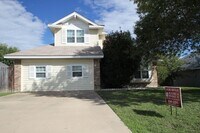 Building Photo - Two Story Willowsprings Home