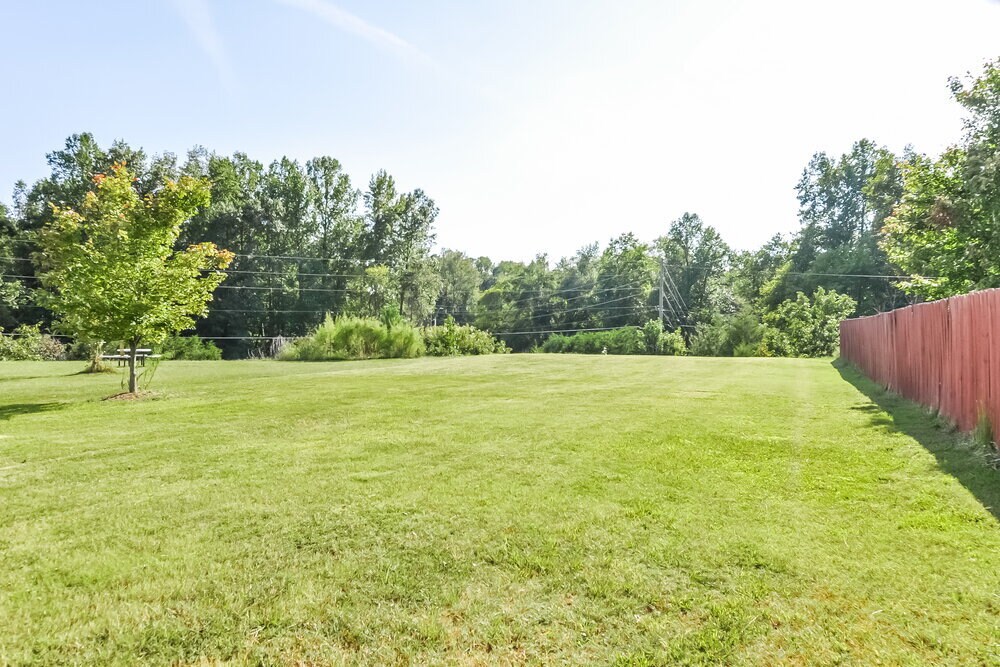 Building Photo - 123 Sleeper Car Ln