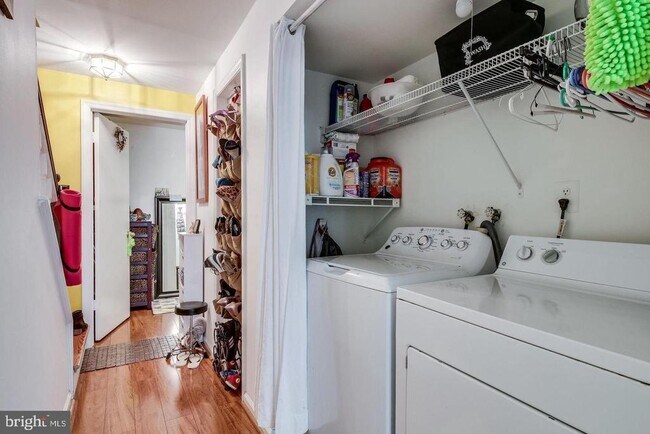 Building Photo - 5730 Evergreen Knoll Ct